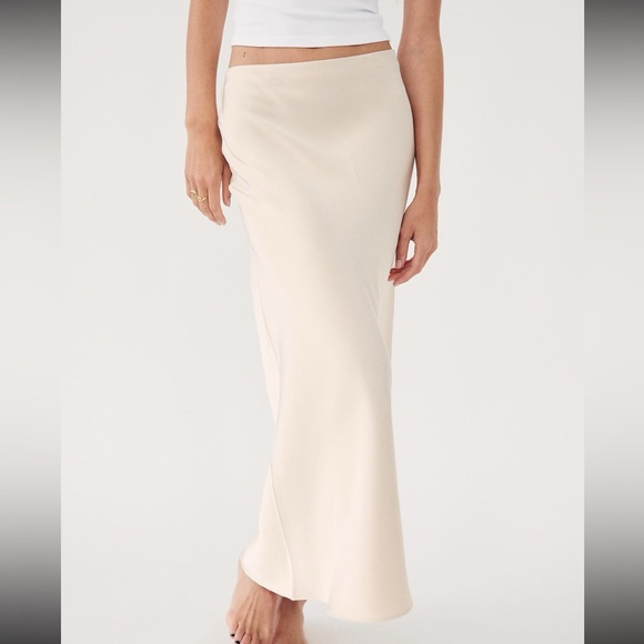 Zara Saturn Effect Midi Skirt - Soft Gold, Small - Picture 2 of 4